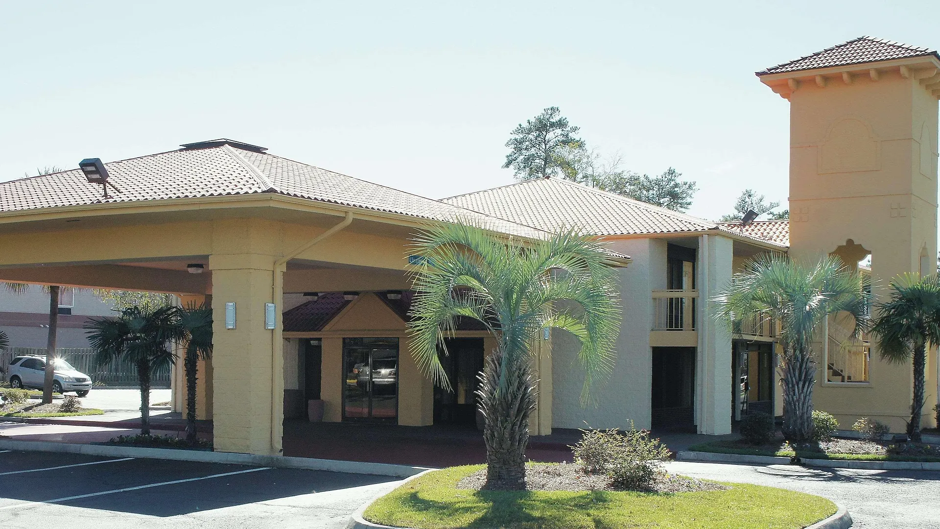 Super 8 By Wyndham Savannah